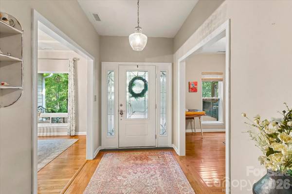 300 Caroline LN, Pisgah Forest, NC 28768