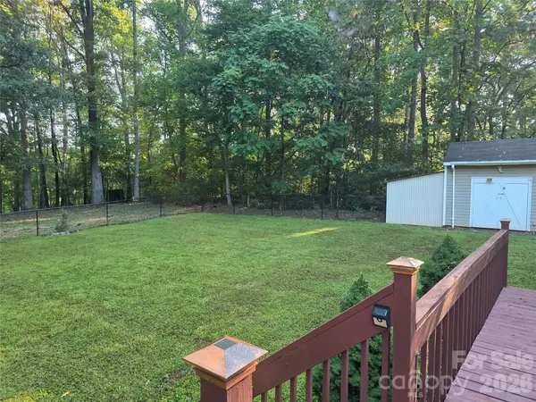 1190 Landsdowne DR, Conover, NC 28613