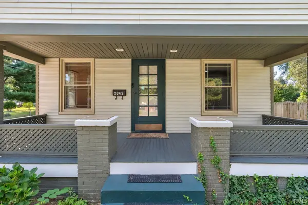2043 E Riverside DR, Evansville, IN 47714-4322