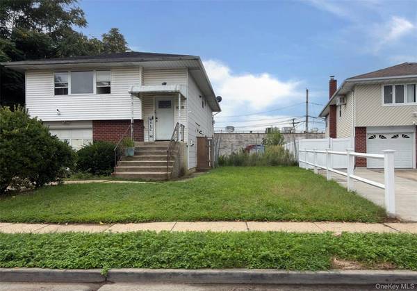 1008 Ditmas AVE, Uniondale, NY 11553