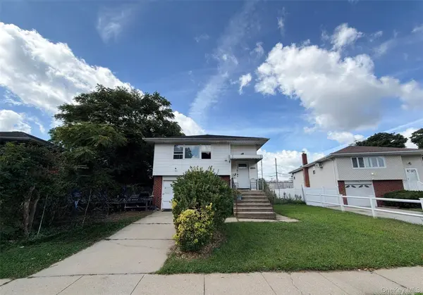1008 Ditmas AVE, Uniondale, NY 11553