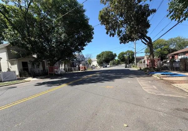 142-20 116th AVE, Jamaica, NY 11436