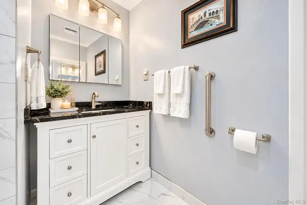 163 Taaffe PL #2, Brooklyn, NY 11205