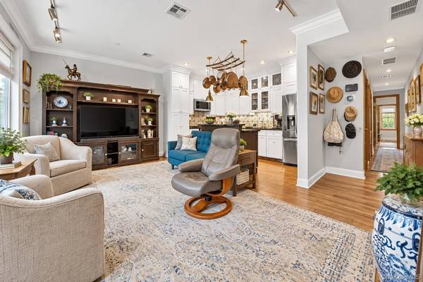 163 Taaffe PL #2, Brooklyn, NY 11205