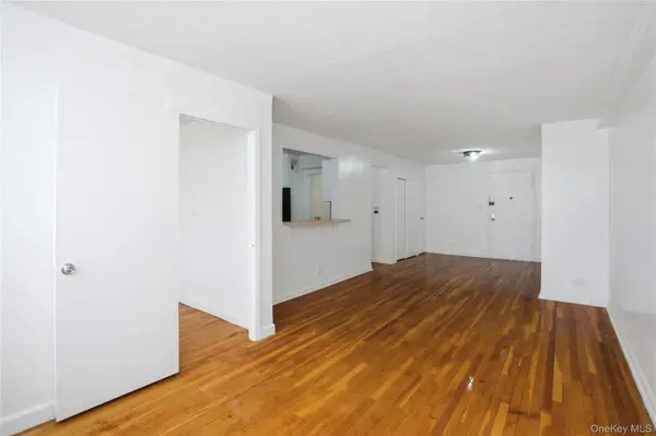 2385 Barker AVE #6S, Bronx, NY 10467