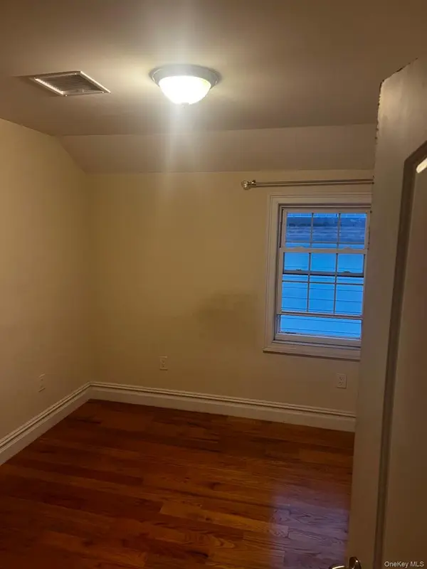 136 Stephens Ave, Bronx, NY 10473