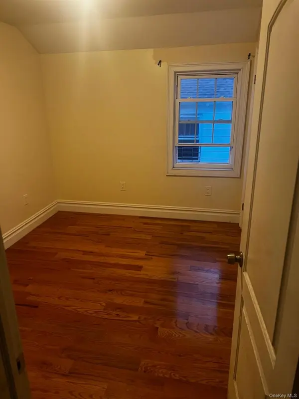 136 Stephens Ave, Bronx, NY 10473