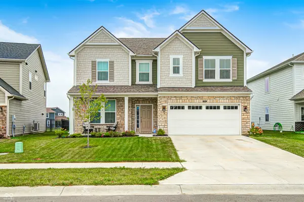 5730 Palazzo LN, Mccordsville, IN 46055