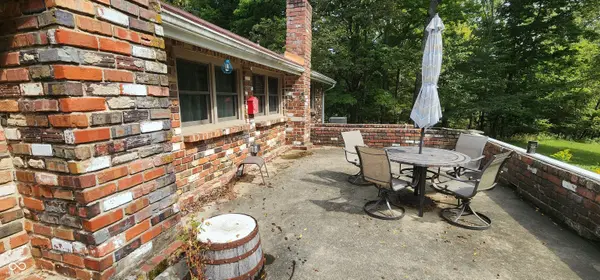 6048 E Us Highway 36, Bainbridge, IN 46105