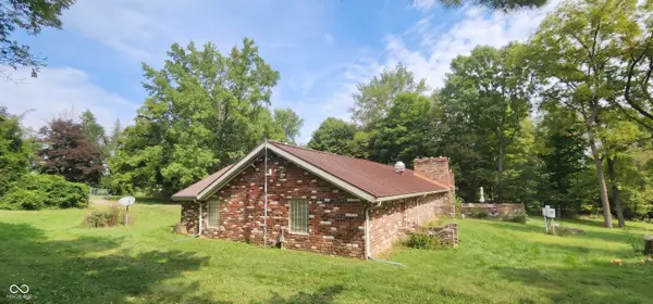 6048 E Us Highway 36, Bainbridge, IN 46105