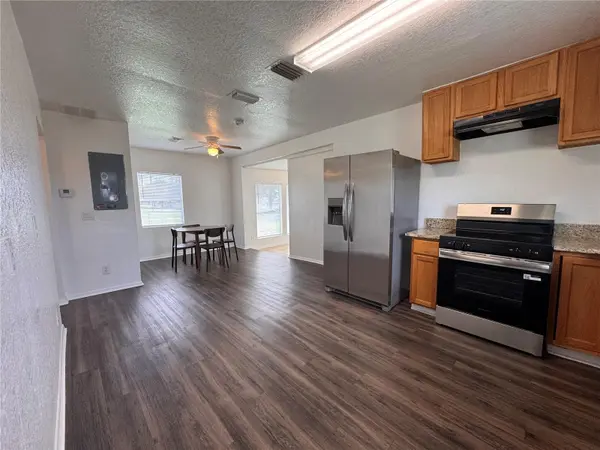 14330 DIVISION ST, Groveland, FL 34736