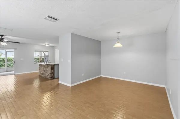 2825 CLIFFE CT, Oviedo, FL 32765