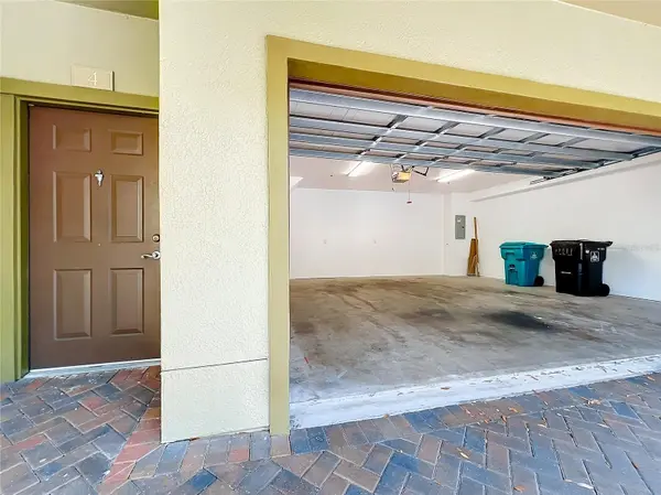 2586 GRAND CENTRAL Pkwy #4, Orlando, FL 32839