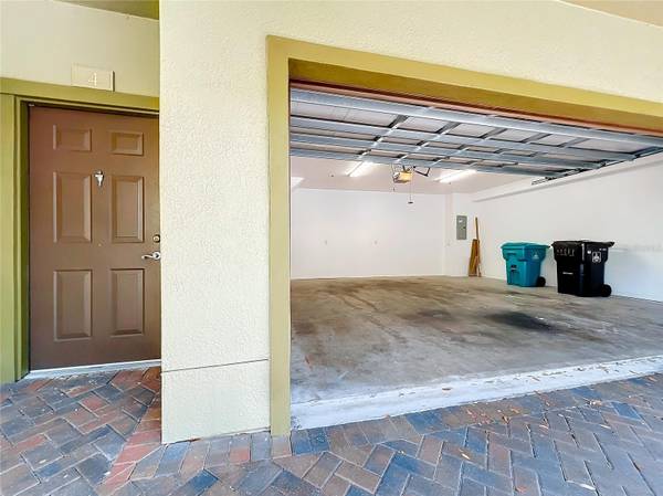 2586 GRAND CENTRAL Pkwy #4, Orlando, FL 32839