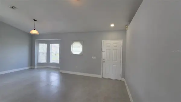 913 CAMBRIDGE CT, Kissimmee, FL 34758