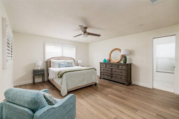 165 97TH AVE NE, St Petersburg, FL, 33702 photo 20