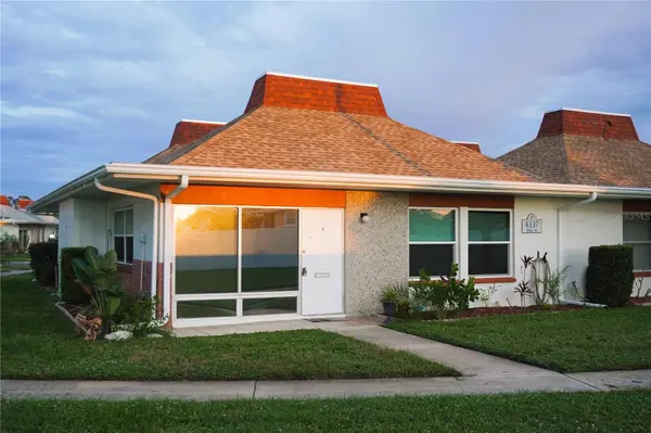 4337 TAHITIAN GARDENS CIR #E, Holiday, FL 34691