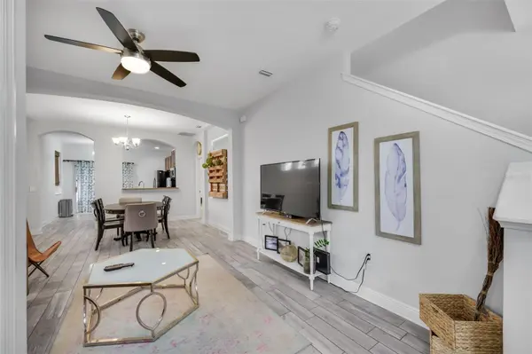 2713 W SAINT LOUIS ST, Tampa, FL 33607