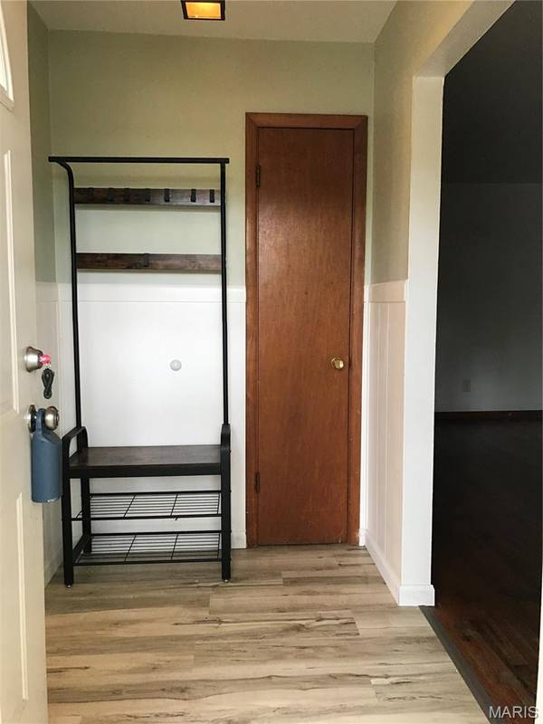 8 Redbud LN, Rolla, MO 65401