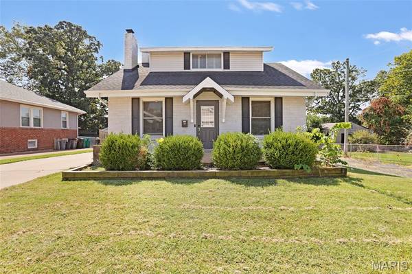 8830 Powell AVE, St Louis, MO 63144