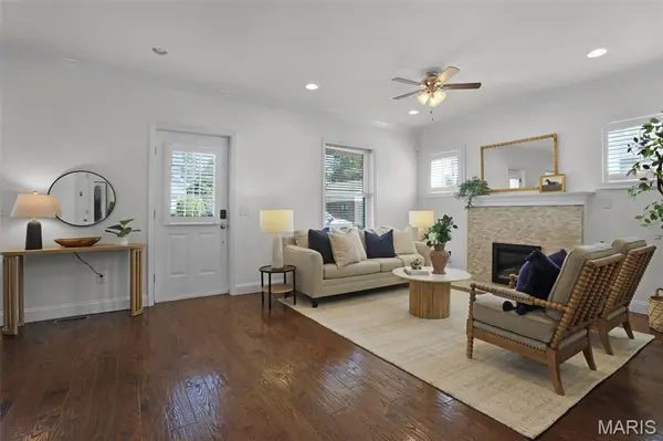 8830 Powell AVE, St Louis, MO 63144