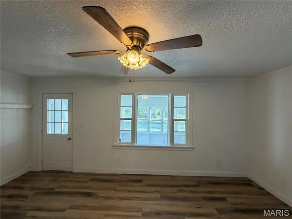 8424 Highway M, Poplar Bluff, MO 63901