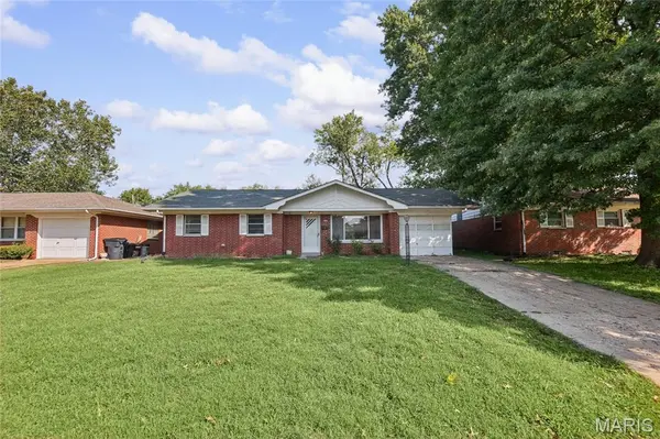 4103 S Park DR, Belleville, IL 62226