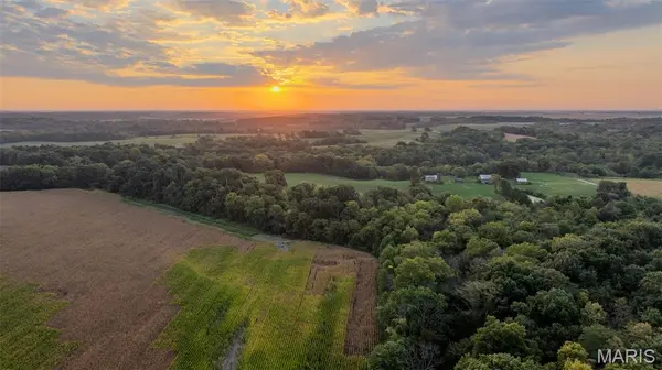 000 Victory RD, Medora, IL 62063