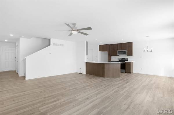 3 Town Centre CT, Foristell, MO 63348