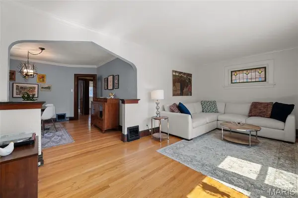 4063 Haven ST, St Louis, MO 63116