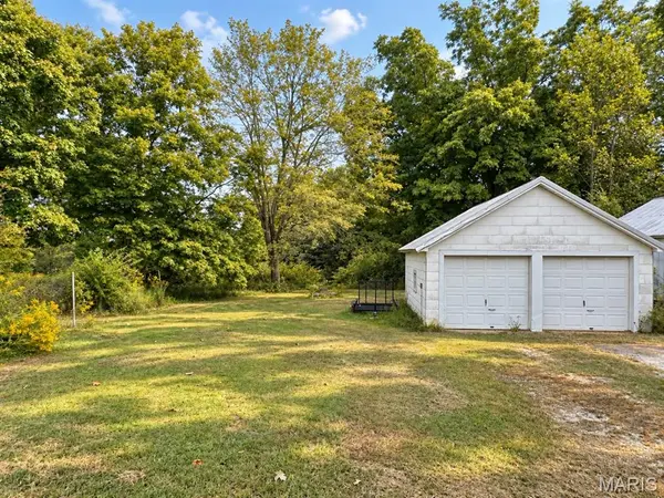 8306 Main ST, Altenburg, MO 63732