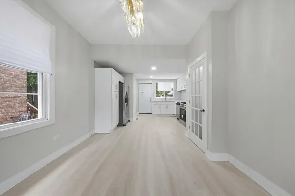 8506 S Euclid AVE, Chicago, IL 60617