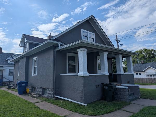 1742 N Howell ST, Davenport, IA 52804