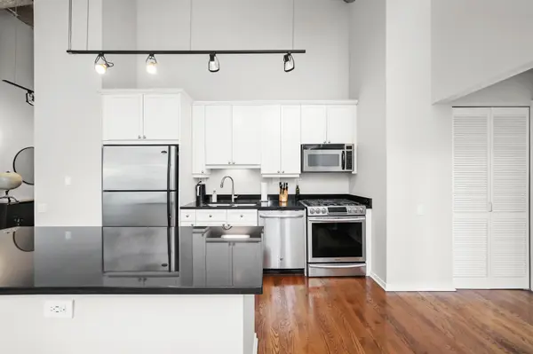 900 N Kingsbury ST #971, Chicago, IL 60610