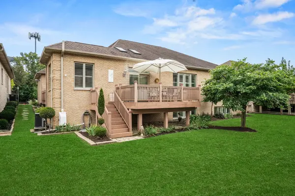 109 Rose DR, Bloomingdale, IL 60108