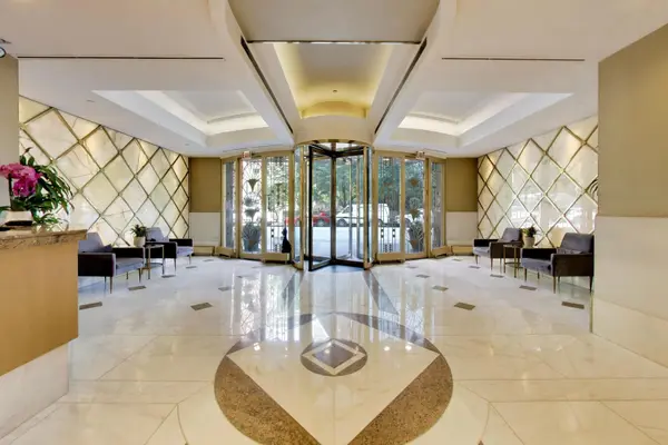 111 E Chestnut ST #35J, Chicago, IL 60611