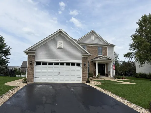 1577 Coral DR, Yorkville, IL 60560
