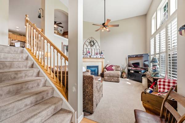 1165 Comiskey AVE #1165, North Aurora, IL 60542