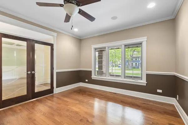 12132 S Harold AVE, Palos Heights, IL 60463