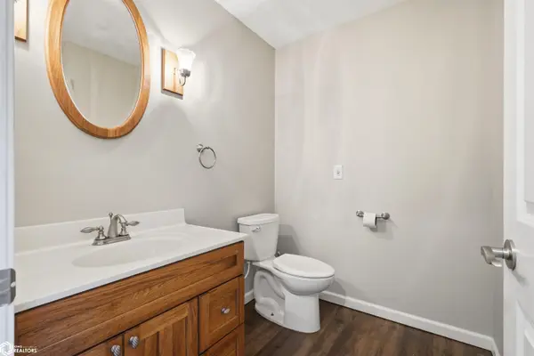 19785 Seven Ponds RD, Sperry, IA 52650