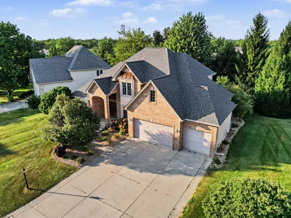 10739 Erie DR, Crown Point, IN 46307