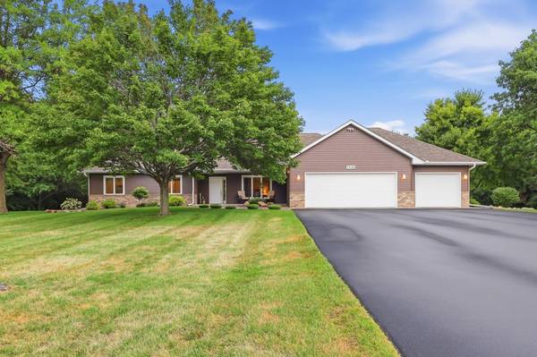7230 167th ST E, Prior Lake, MN 55372