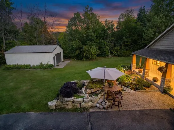 10243 John TRL, Chisago City, MN 55013