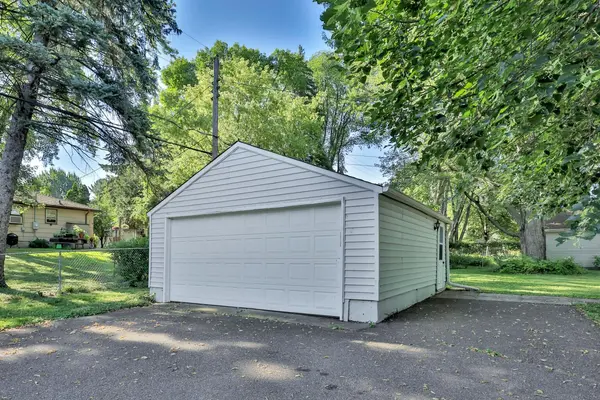 2966 Louisiana AVE N, Crystal, MN 55427