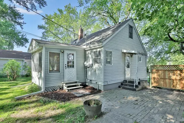 2966 Louisiana AVE N, Crystal, MN 55427