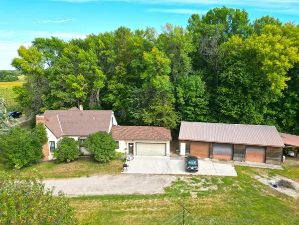 5922 Elder AVE NW, Maple Lake, MN 55358