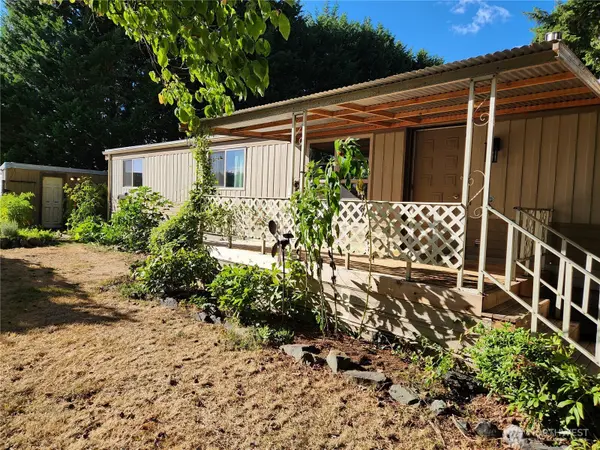 7085 Tall Cedars LN, Ferndale, WA 98248