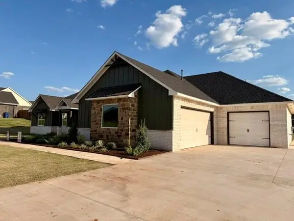 4533 Raymond LN, Guthrie, OK 73044