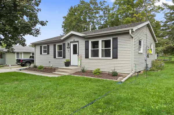 420 S MILWAUKEE AVE, Oconto Falls, WI 54154