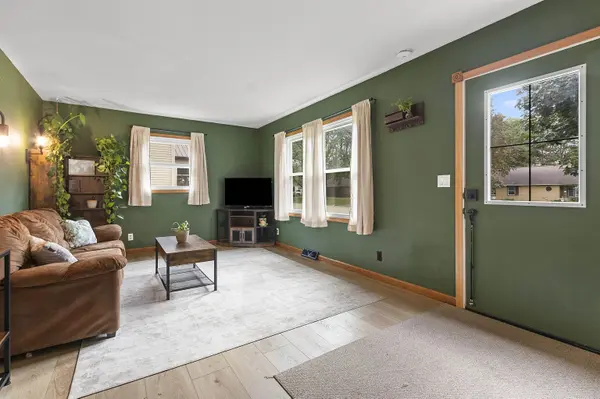 420 S MILWAUKEE AVE, Oconto Falls, WI 54154